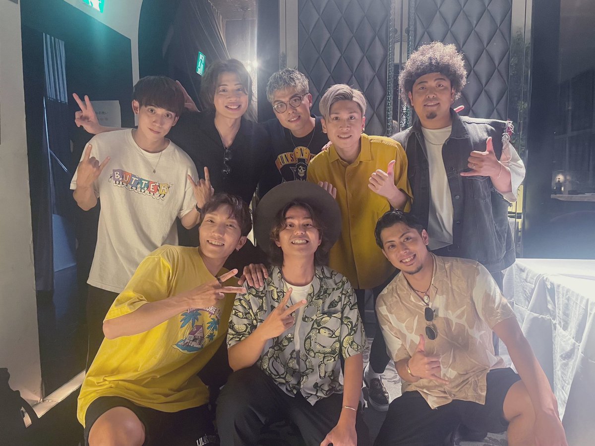 yoma_zanpa's tweet photo. 銀座ディスグーニーズにて

HAND DRIPさん(@hddp_official )との2マンライブでした🎙️
個人的に「言えない」が聞けてめっちゃ嬉しかったです♪

そしてそして、堀次一輝さんとのギターセッション🎸
これまた特別な夜になったんじゃないでしょうか！？

「Live:Highlight space」ありがとう！ https://t.co/0RitYBGvna
