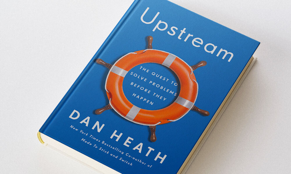 Veo a gente quejándose de que las lluvias de ayer en la zona centro de España no fueron tan catastróficas como se había previsto. 

A toda esa gente le recomiendo leer Upstream, de Dan Heath. 

En castellano se puede encontrar como “A Contracorriente”. Es una mala traducción,