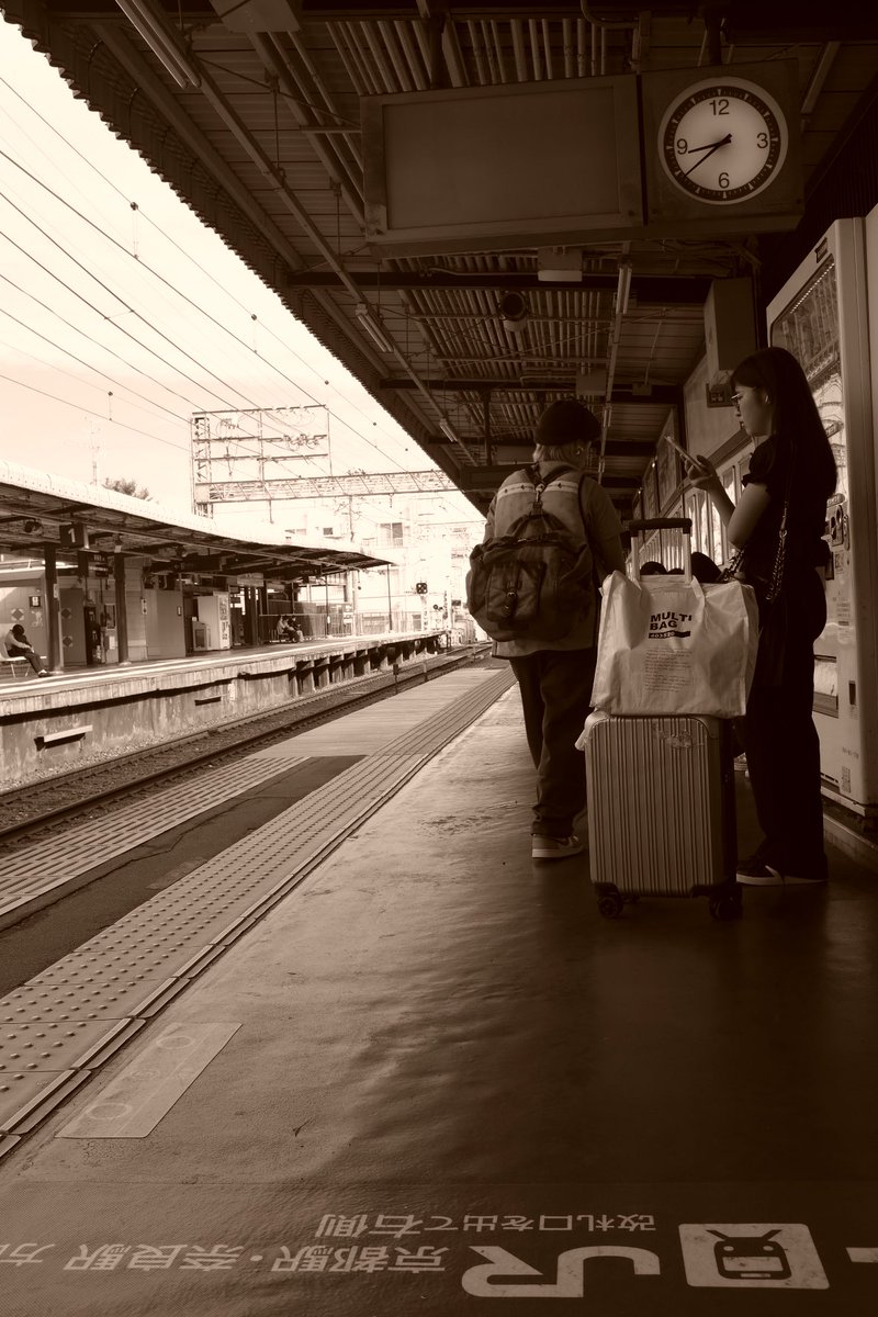 goofic13's tweet photo. #fujifilm #fujifilm_xseries #x100f #photography #worldthroughmylens #ファインダー越しの私の世界ᅠ  #写真で伝える私の世界 https://t.co/ewkikvPTD6