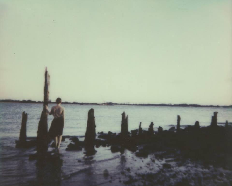 OutlawsPoetic's tweet photo. “September approaching…I feel I owe myself a brief respite of leisure and no rushing around. I can’t face the dead reality. I want rainy days, lanterns and a hundred moons twining in dark leaves, music spilling out and echoing yet inside my head.”

—Sylvia Plath https://t.co/Gy1AHB2BSu