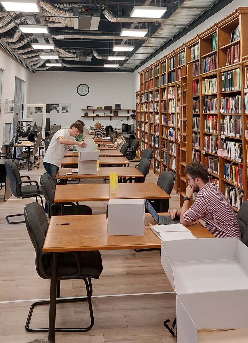 BlinkenOSA's tweet photo. #researchroom #weareopen #importantnotice
The Research Room of @BlinkenOSA is open again from today.
Important Notice! On Thursday this week, the research room will close early at 3:15 p.m. due to an event. https://t.co/dFEb3IP51T