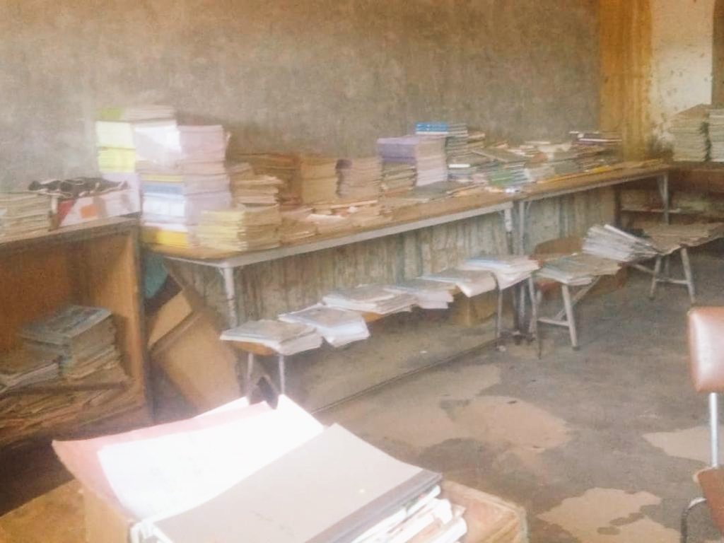 Our top priority was, is and always will be education, education, education! Our project at Domboreshato Primary School will establish a proper library and mobilize computers for the new library to improve digital learning for the children
#EducateEquipEmpower