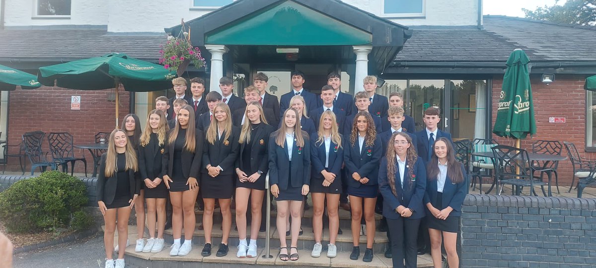 Glosgolf's tweet photo. Congratulations to English Schools win V Welsh Schools (18.5/2.5) at @NewportGolfClub on Sunday 3rd Sept & well done to local lads Toby Janes & Lewy Hayward both from Avon Schools who halved their foursomes and both won their singles matches! #Gloucestershire #AvonSchools #ESGA https://t.co/qpnhx2IKM0