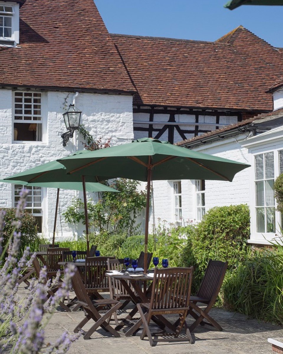 Visit Midhurst tweet media