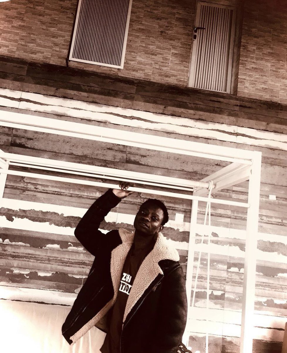 YungDuu1's tweet photo. Street Ti Take Over 🔥 All my fans outside I greet you all🫂 join me here and follow me on Instagram https://t.co/ThyOUQyz1T https://t.co/KVmW0b87Ga