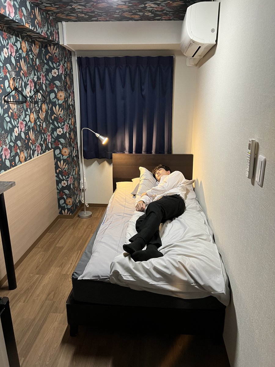sunplaza2ax's tweet photo. 저희호텔의 객실은 안심 안전한 완전 개인실로 
관광으로 지치신 분들도 편히 쉬실 수 있습니다.

当ホテルの客室は安心安全な完全個室で、観光でお疲れのお客様でもゆっくりとお休みいただけます。

#호텔선플라자그룹 #HotelSunplazaGroup #OSAKA #오사카관광 https://t.co/5aP8Sm8INv