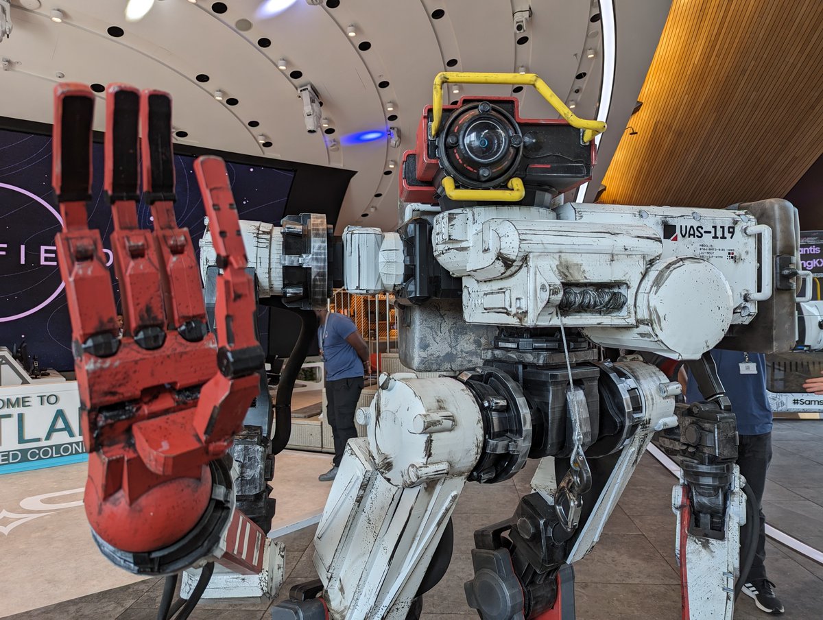 Starfield tweet media