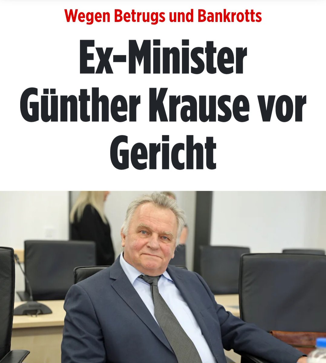 zukunft37's tweet image. Der ehemalige Bundesverkehrsminister, Günther #Krause (CDU), steht wegen Betruges vor Gericht.
Er soll sich massiv bereichert haben.
Sollten diese "Herrschaften" etwa doch nicht so integer sein, wie uns ARD und ZDF stets einbläuen wollen? 🤔😉

m.bild.de/regional/meckl…