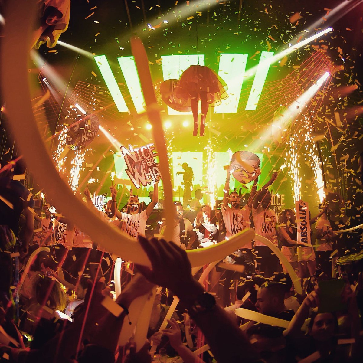tsunamyESP's tweet photo. Os ha tratado regulinchi el Estrellas/ept? Os traigo el mejor desquite!!! 

Viaja en el tiempo y vuelve al verano,  piscina y sol a diario. 

UNIBET DSO Marrakech del 29 sep al 9 oct. Festival completisimo y para todos los bolsillos. Brutal el calendario https://t.co/nGrbwSJb48