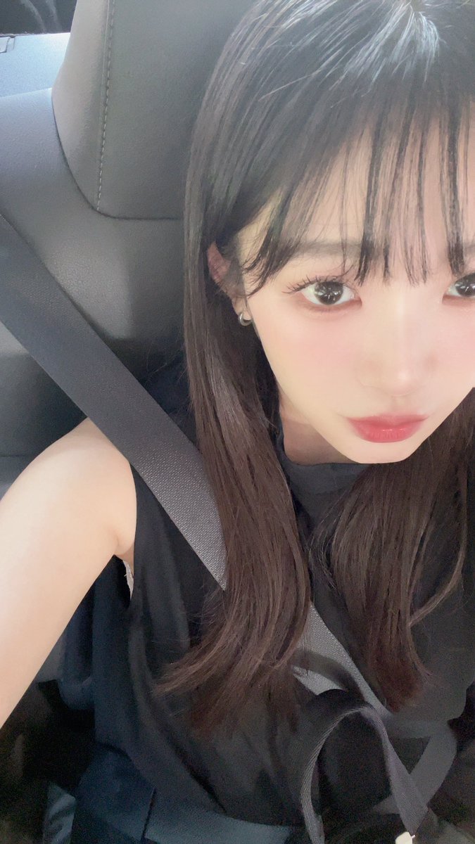舞台『象』

🗓️9月22日 (金) ～9月30日 (土)
📍ザムザ阿佐谷
🗺️東京都杉並区阿佐谷北2丁目12-21　
ラピュタビル B1F
🎫 https://t.co/WsGo0lxTVa

普段の私とは遥かにかけ離れている役です。とても苦戦中。大切に心を動かしながら頑張ります。

舞台と客席とても近いです🩶
ぜひ観にきてください。
#象2023