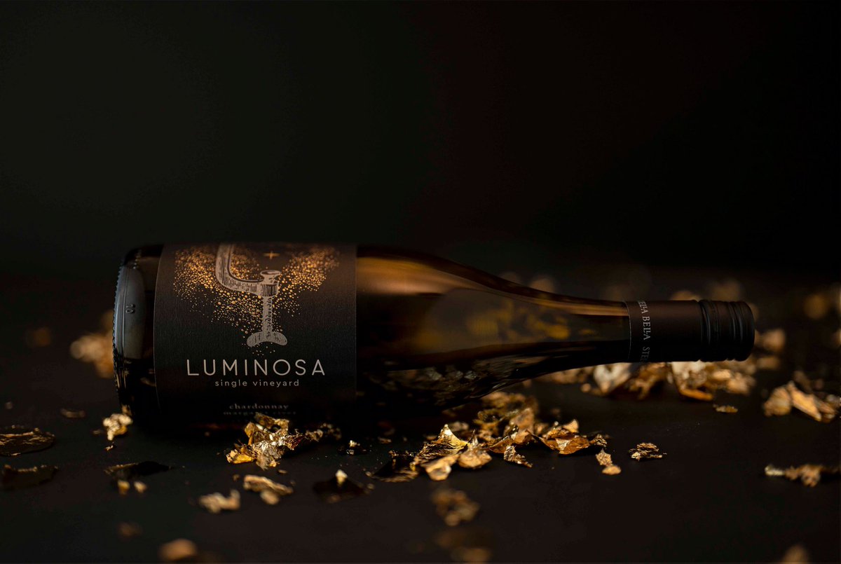 ✨Our shining light✨
The iconic Luminosa Chardonnay 2022 has been released. Farmed from a single vineyard, in the best position in southern Margaret River, this wine is a pure expression of place #chardonnay