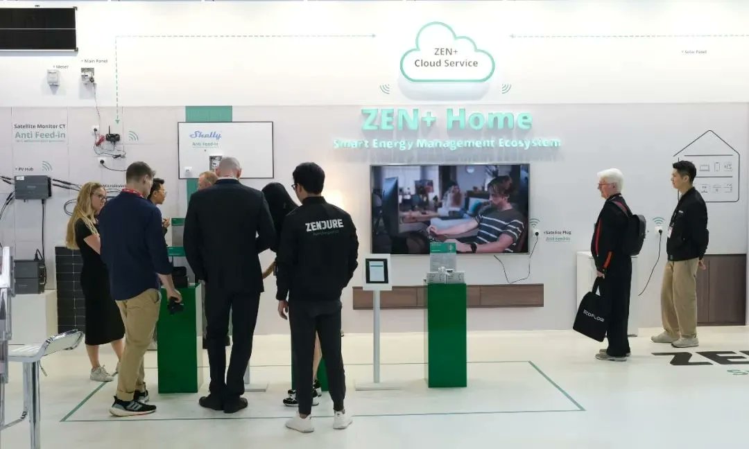 ZendureJP's tweet photo. ドイツ IFAにてZendureのブースがとても盛り上がっているみたいです!
IFAにご参加の皆様、ぜひZendureのブースにもお立ち寄りください。
📆 日付: 9月 1日 - 5日
📌 ブース: 3️⃣0️⃣4️⃣
📍 住所: Messe Berlin - Hall 3.2
#Zendure #SuperBaseV #ConsumerTech #MesseBerlin #IFABerlin #IFA2023 https://t.co/YM6sJMHNJN