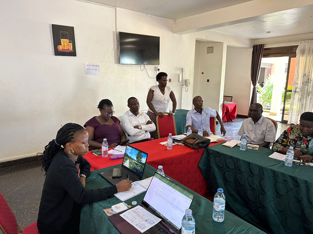 ScaduKabic's tweet photo. The #SCADU project's Awareness Creation and Sensitization Workshop in the Northern and Eastern region of #Uganda is underway!! @KoicaUganda
@embassy_korea @MAAIF_Uganda #Korea #Kabic #YOUTH #agribusiness
#Lira #Oyam #Moyo #Arua #Gulu #Mbale #Buginyanya #Bulambuli https://t.co/lCiRxvJXr9