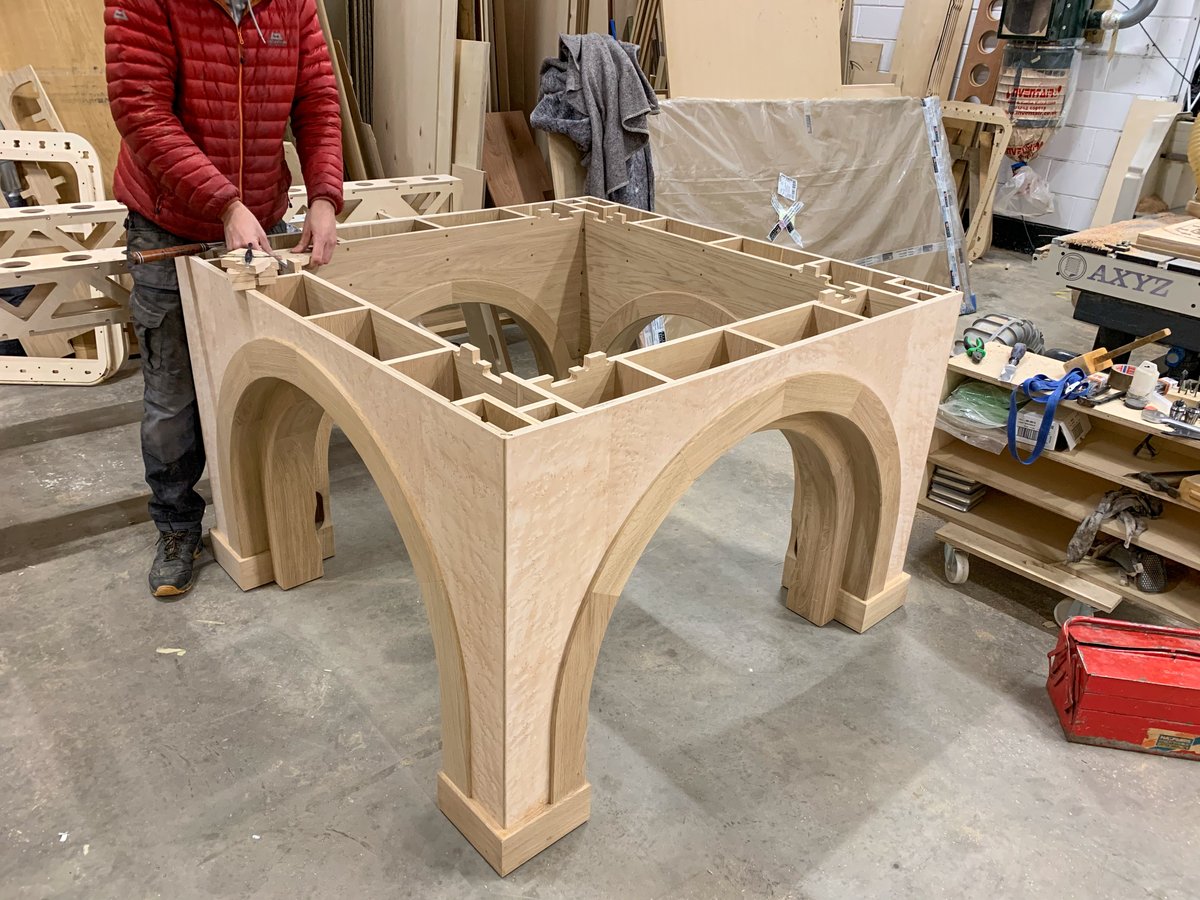 😇 Honored to have collaborated with Newport Cathedral! 🪚 Our success in crafting a sturdy yet lightweight altar is a testament to our meticulous design and furniture-making skills. #Dovetailors #ChurchFurniture #BespokeDesign