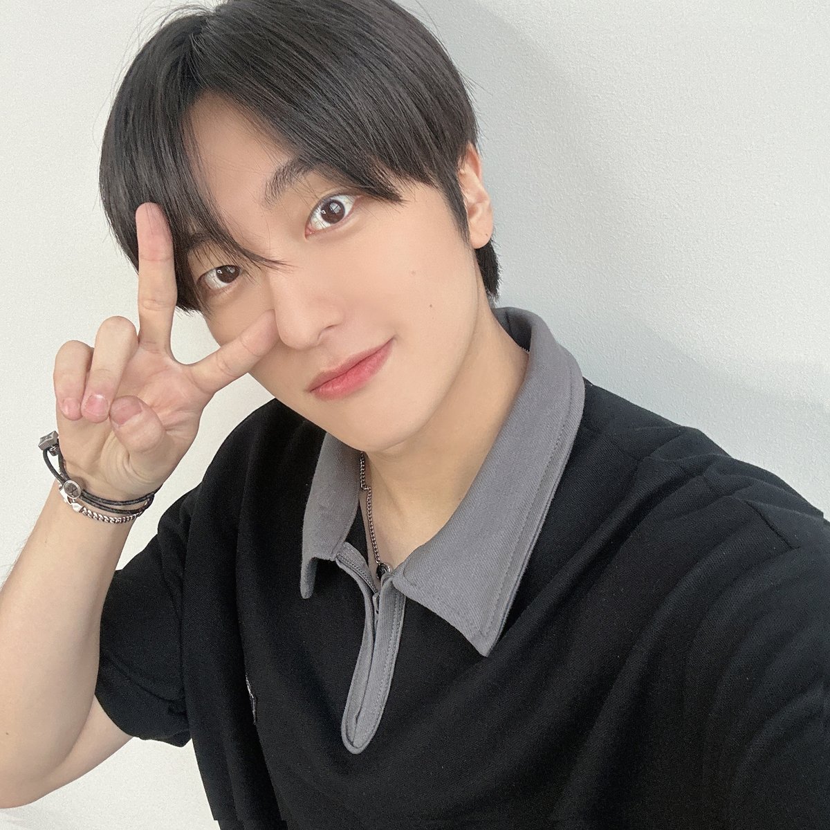 OmegaX_jp's tweet photo. 9月よく過ごそうね😘💚

#OMEGA_X #オメガエックス
#セビン #SEBIN https://t.co/iEvSQr9rNB