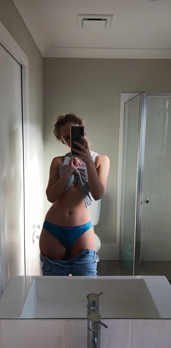 Love my Calvin's #underwear #panties #nsfwtwt #nsfwcontent #sexy #thong #flashing #lingerie #nsfw #onlyfansbabe #horny #amature