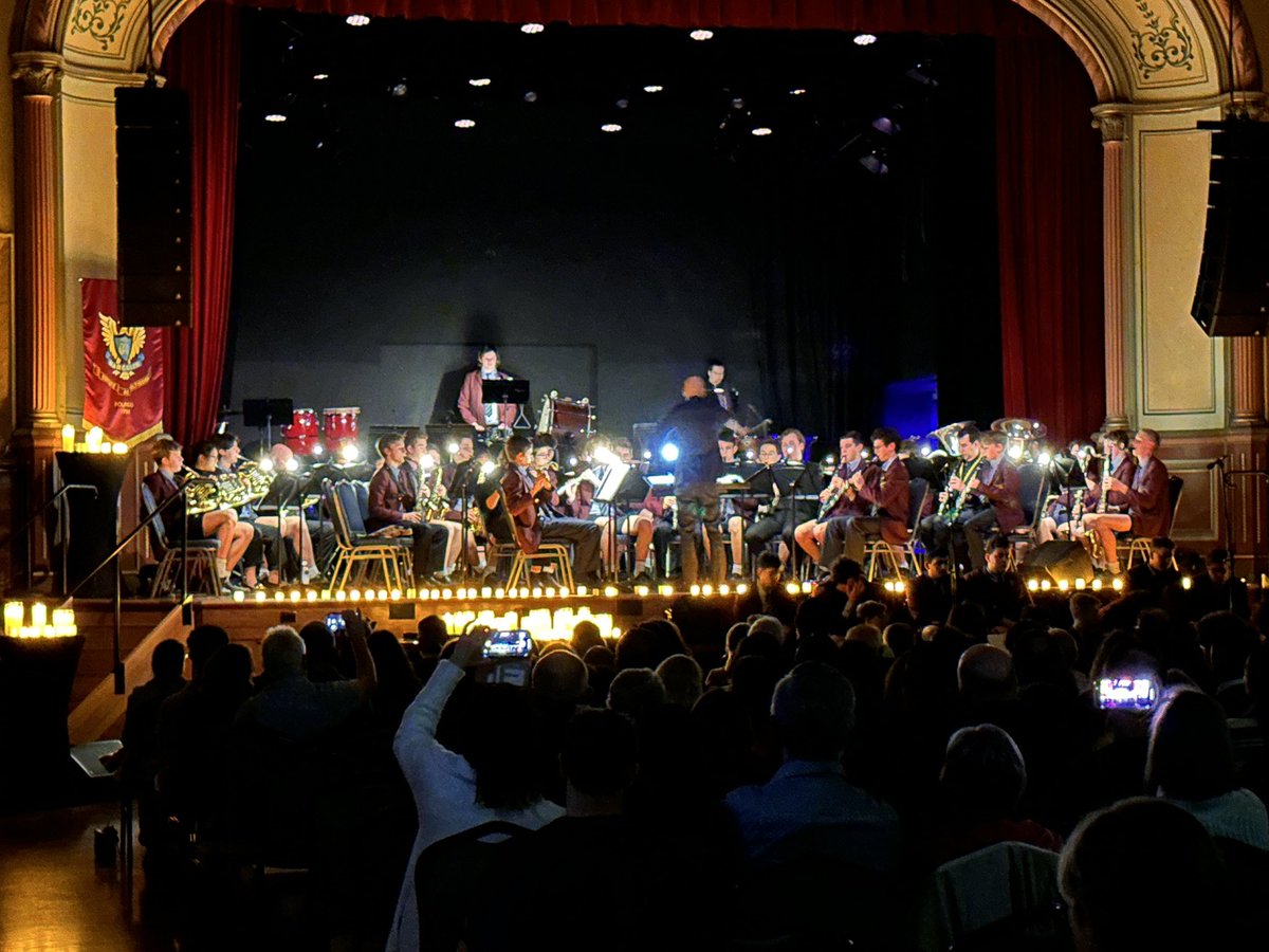 Marcellin's tweet image. Our Senior Concert Band open up Act Two surrounded by candles creating an intimate space. Simply stunning.

#Music #MarcellinCollege