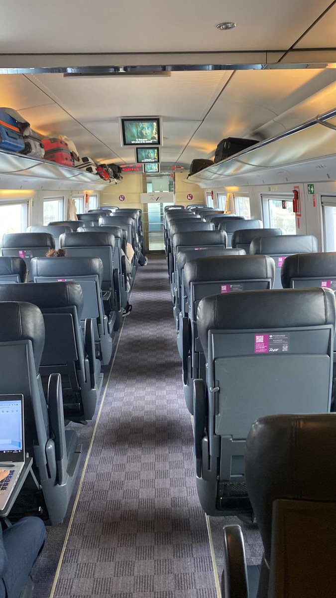 Rocío Nadales tweet media