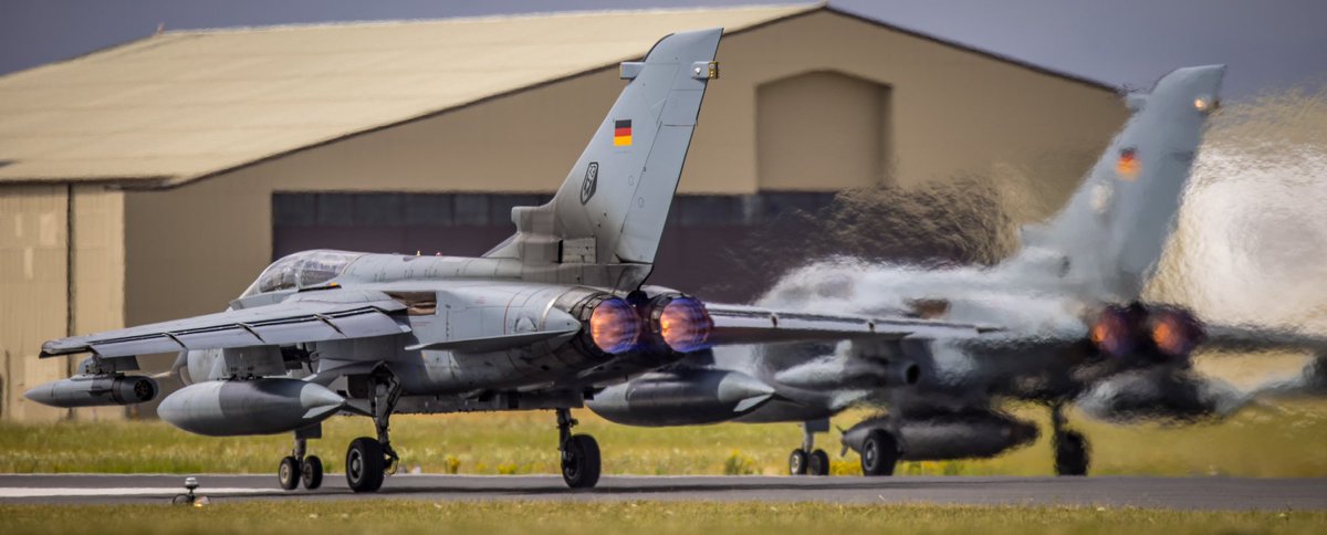 Type: Panavia Tornado IDS Unit: German Air Force 🇩🇪 Reg: 44+29 Loc: RAF Fairford Date: 12-07-23 @Team_Luftwaffe @airtattoo @UKAirshowReview #tornado #germany #airforce