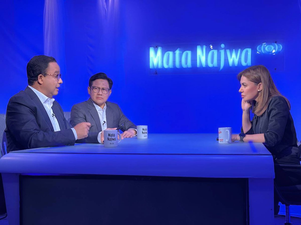 Fist time ..!
Panthengin lur ..!
Di Mata najwa live nanti malam di <a href="/MataNajwa/">Mata Najwa</a>