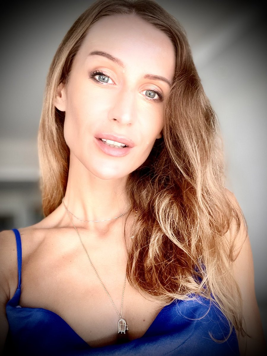 Good morning☀️☕️
Happy new week my lovely friends❕
♥️🌸🥰📸