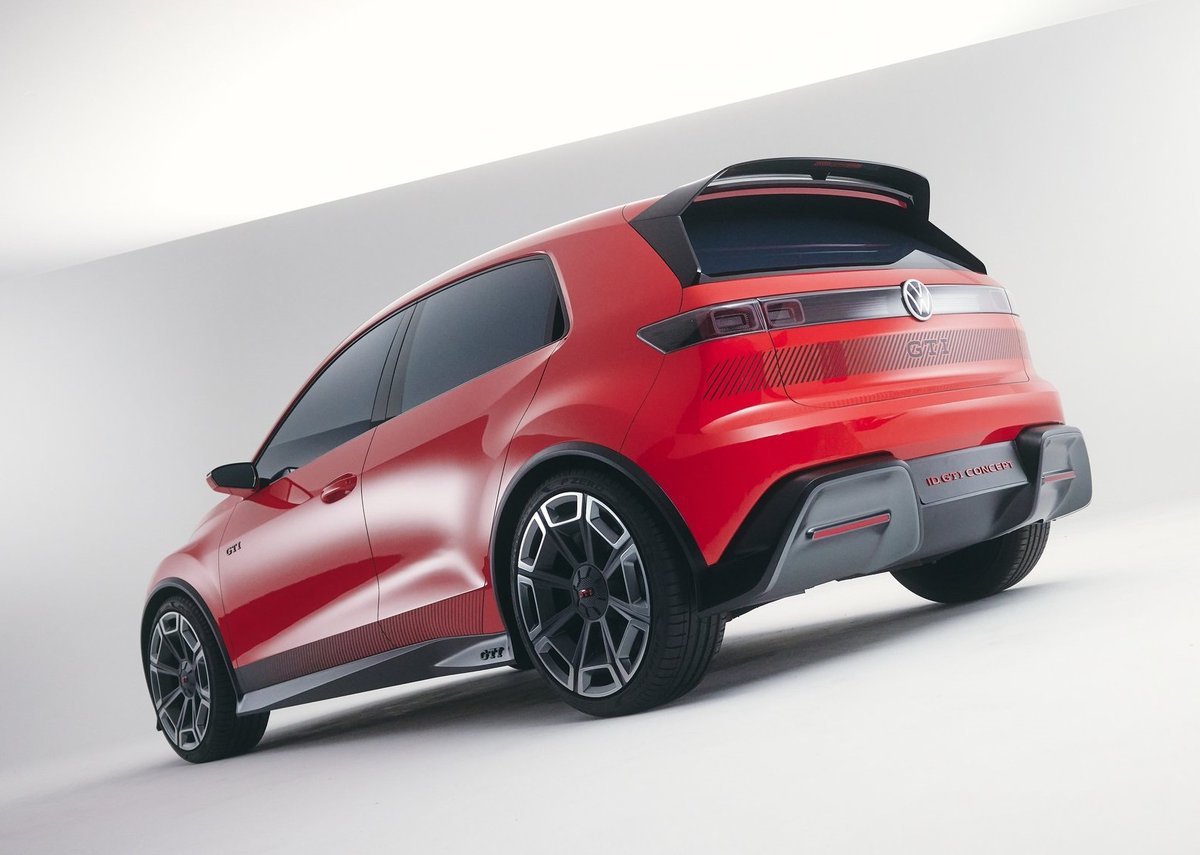 khuleonwheels's tweet photo. Volkswagen previews future GTI with ID.GTI Concept. See more details here: https://t.co/bRZHNgWBV3
#Volkswagen #IDGTIConcept #IDFamily https://t.co/NnKbw6aQZG