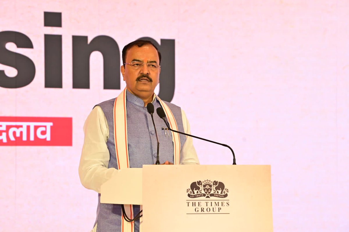 kpmaurya1's tweet photo. लखनऊ में नवभारत टाइम्स द्वारा आयोजित उत्तर प्रदेश राइजिंग कांक्लेव के अंतर्गत क्वालिटी आफ लाइफ: एनवायरनमेंट एंड ग्रीन एनर्जी विषय पर संवाद किया।
@narendramodi @PMOIndia @bjp4up @NavbharatTimes
#NBTConclave https://t.co/uH5r5zlENe