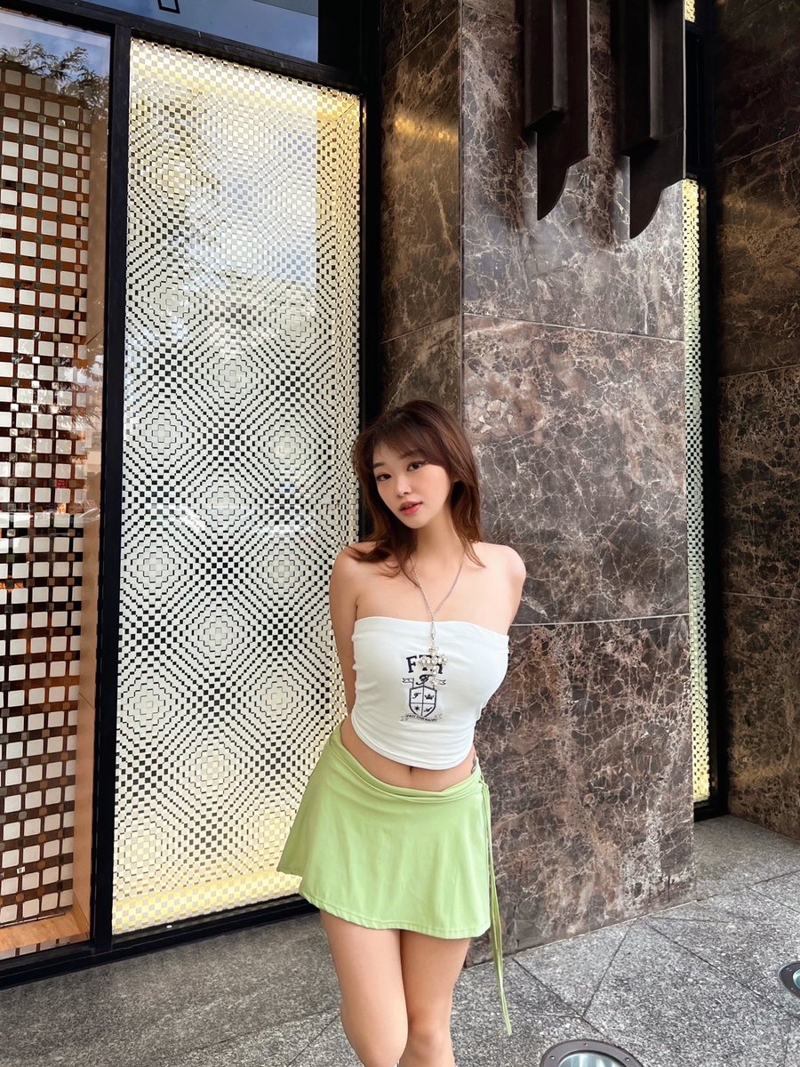 livyyrenata's tweet photo. Vietnam!!! https://t.co/zAYxe9AnzA