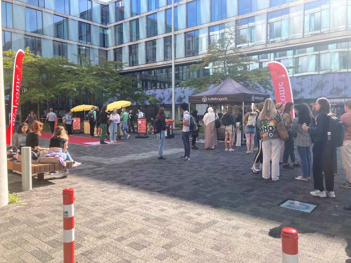 UvA Faculty of Science tweet media