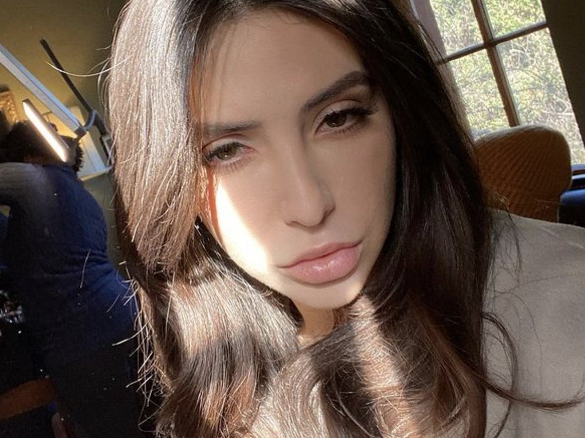 emiw_nudes's tweet photo. RT pour un nude 🔄
À 20 RT je fais mes 40 nudes + 3 vidéos à 6€ https://t.co/ZOTUhfCumN