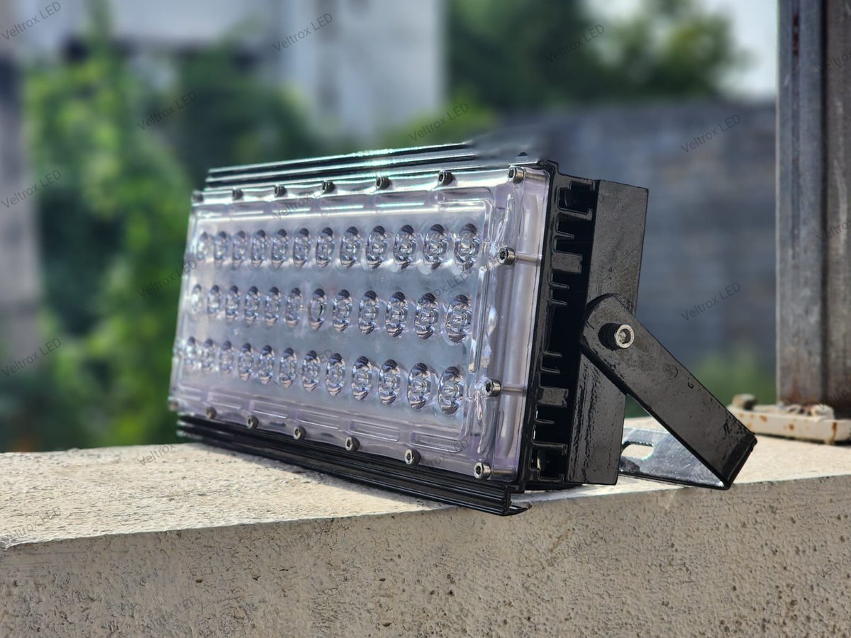 VeltroxL's tweet image. Veltrox LED 100W RGB Wall Washer Light For Indoor and Outdoor Building Decoration Use

Thanks &amp;amp; Regards
For More Information
Veltrox Industries
+ 91 7984 777 165

#veltroxledlight #LEDLight #streetlight #floodlight #hanginglight #waterprooflight #industriallight #stadiumlight