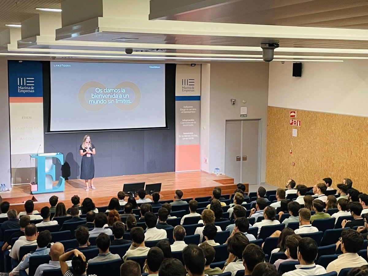 Nuestra directora general <a href="/nogueras_marta/">Marta Nogueras</a> da la bienvenida a las más de 100 startups seleccionadas para la convocatoria de septiembre 🙌🏼

Bienvenidas a casa 🤗