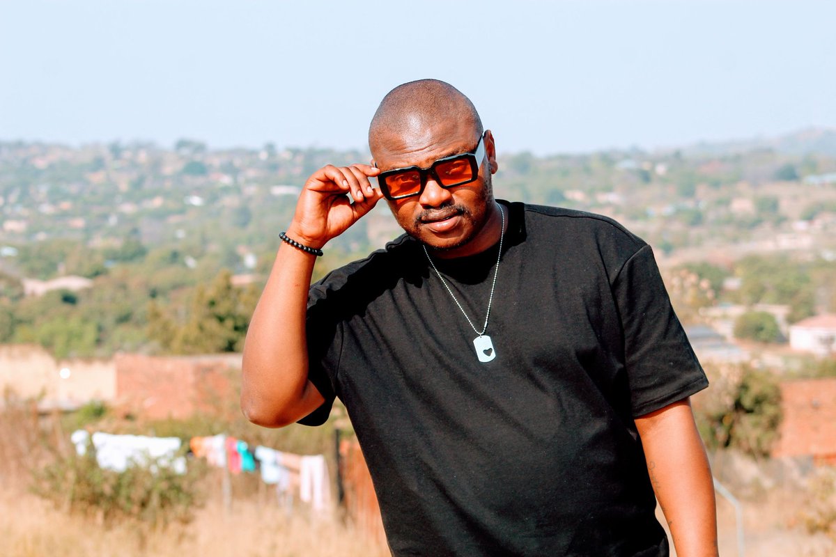 BudaKgoks's tweet photo. @Official_SABC1 #MADEINMYIMAGE https://t.co/e7bbzFQoEt