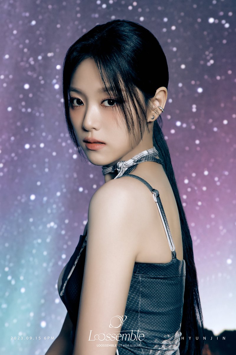 Loossemble (루셈블) 1st Mini Album [Loossemble] 📡Concept Photo 3