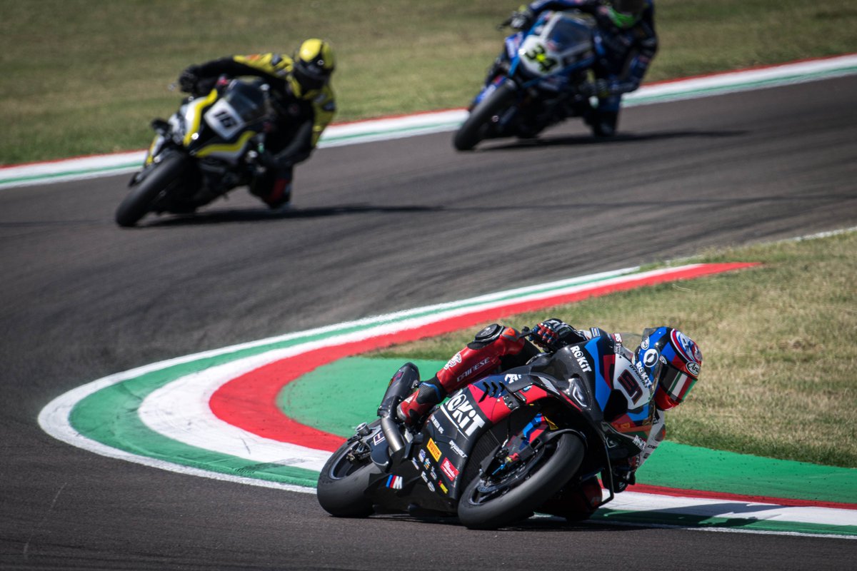 BMWMotorradWSBK's tweet photo. Our @WorldSBK #RoundRecap takes us to Round 7๏ธโฃ at the epic Autodromo Enzo e Dino Ferrari (Imola ๐)
Scott Redding & @realleonhaslam were on riding duties at a scorching Italian round ๐ฅต with a best of P8๏ธโฃ for Scott in Race 2 โ๏ธ
#WorldSBK #WeAreRokit #M1000RR #2023SoFar https://t.co/ayRTLSMkAp
