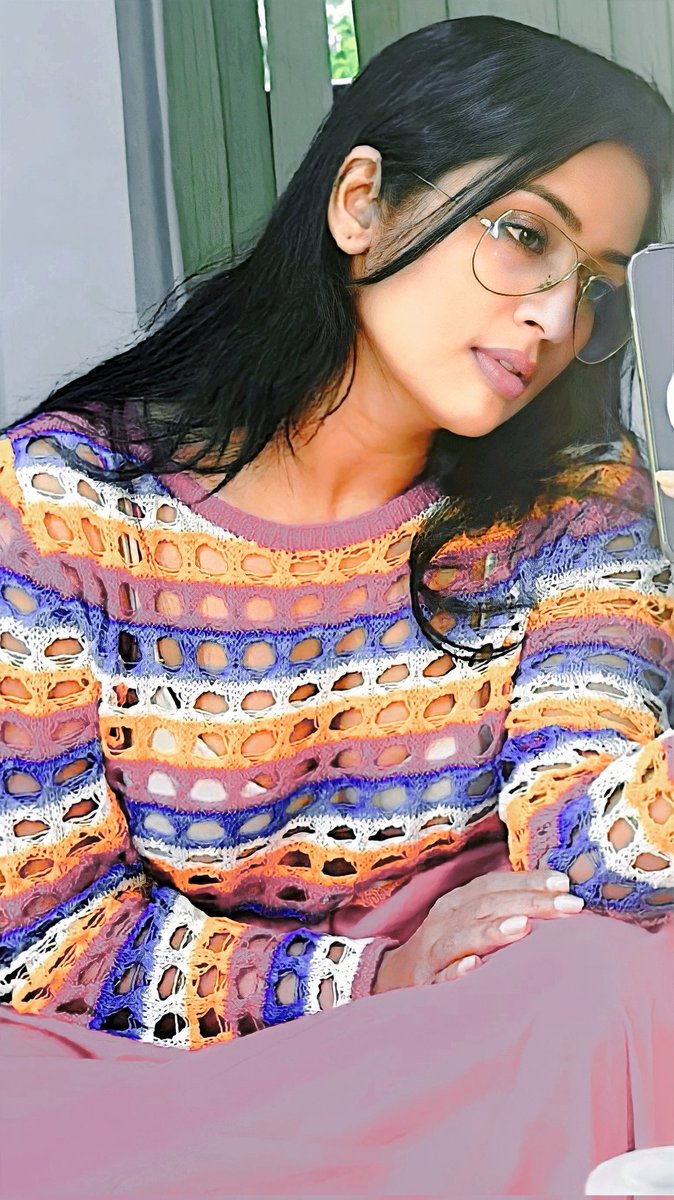 FkAakk's tweet photo. #navyanair #malayalamactress
#mallu #navyanairhot 
#navya #tamilactress https://t.co/eTbr8vglvp