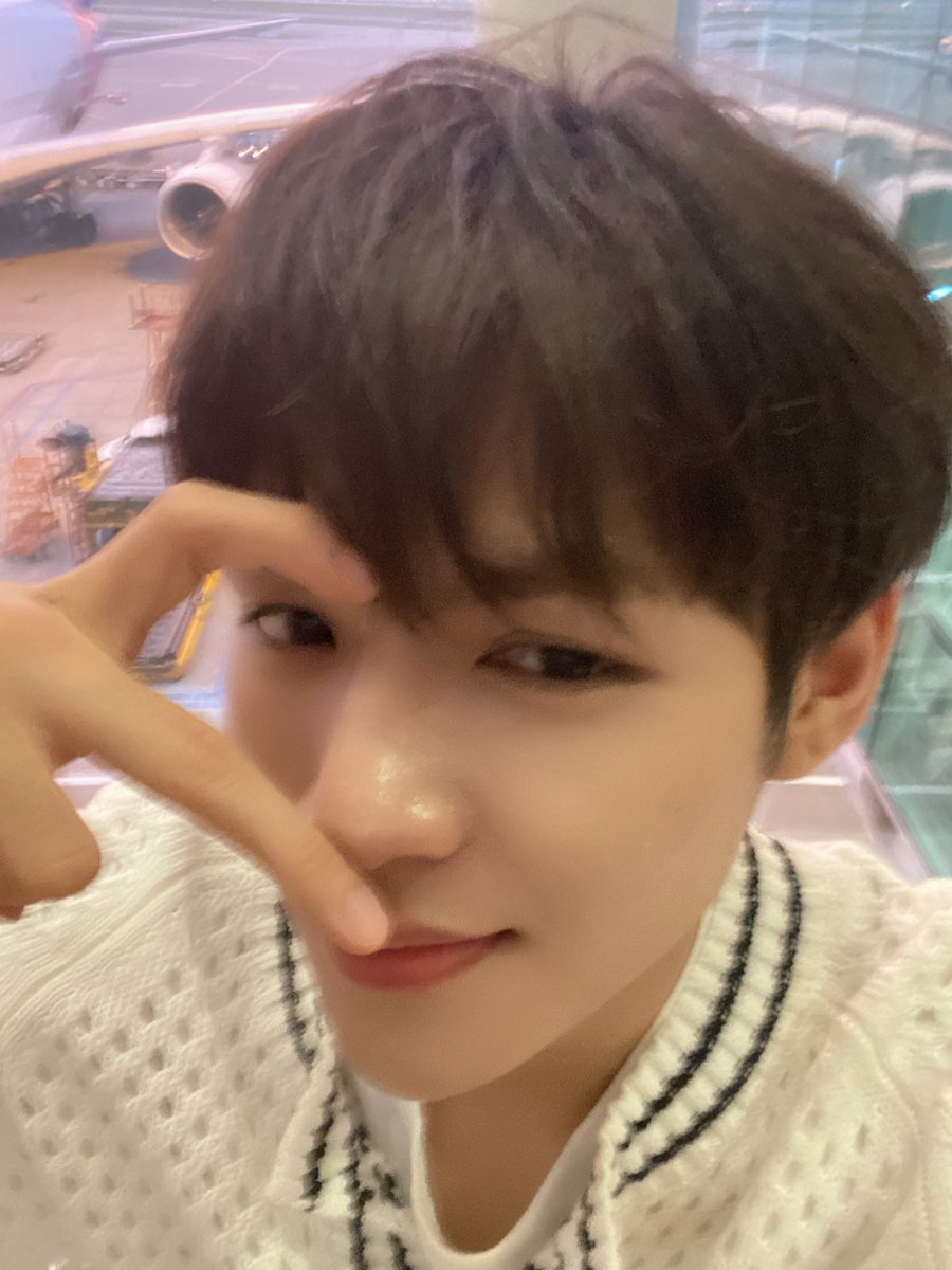 HORI7ONofficial's tweet photo. ANCHORs, See you soon❤

#HORI7ON #호라이즌
#HORI7ON_1STCON
#Friend_SHIP
#VoyageToManila https://t.co/LbrmrvgyHY