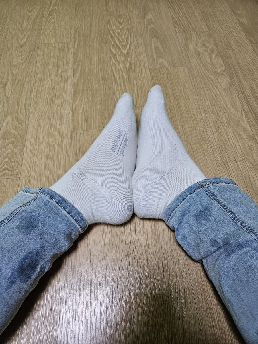 termdard's tweet photo. Enjoy the socks https://t.co/p2BqWs8O8X