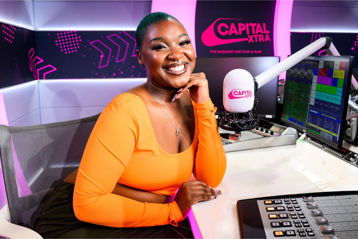 🚨NEW SHOW🚨

After covering on <a href="/CapitalXTRA/">Capital XTRA</a> for a few months…

I’VE GOT MY OWN SLOT 

Saturdays &amp; Sundays 6am - 9am 

Gonna have so much fun waking up the weekend early birds 🤩

✨✨✨

<a href="/global/">Global</a>