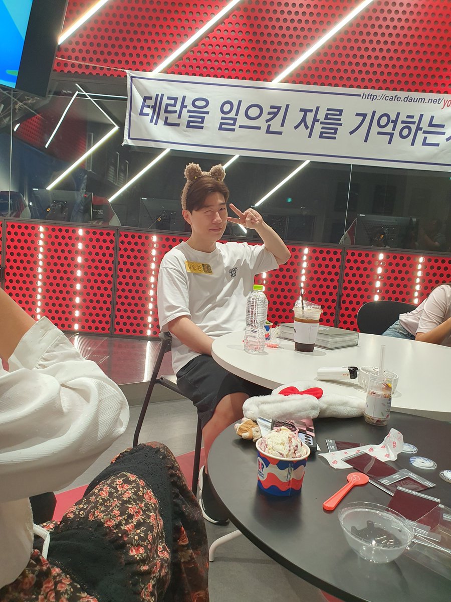 𝗕𝗔𝗖𝗞 𝗧𝗢 𝗧𝗛𝗘 𝟮𝟬𝟬𝟯? (@return0904) on Twitter photo 