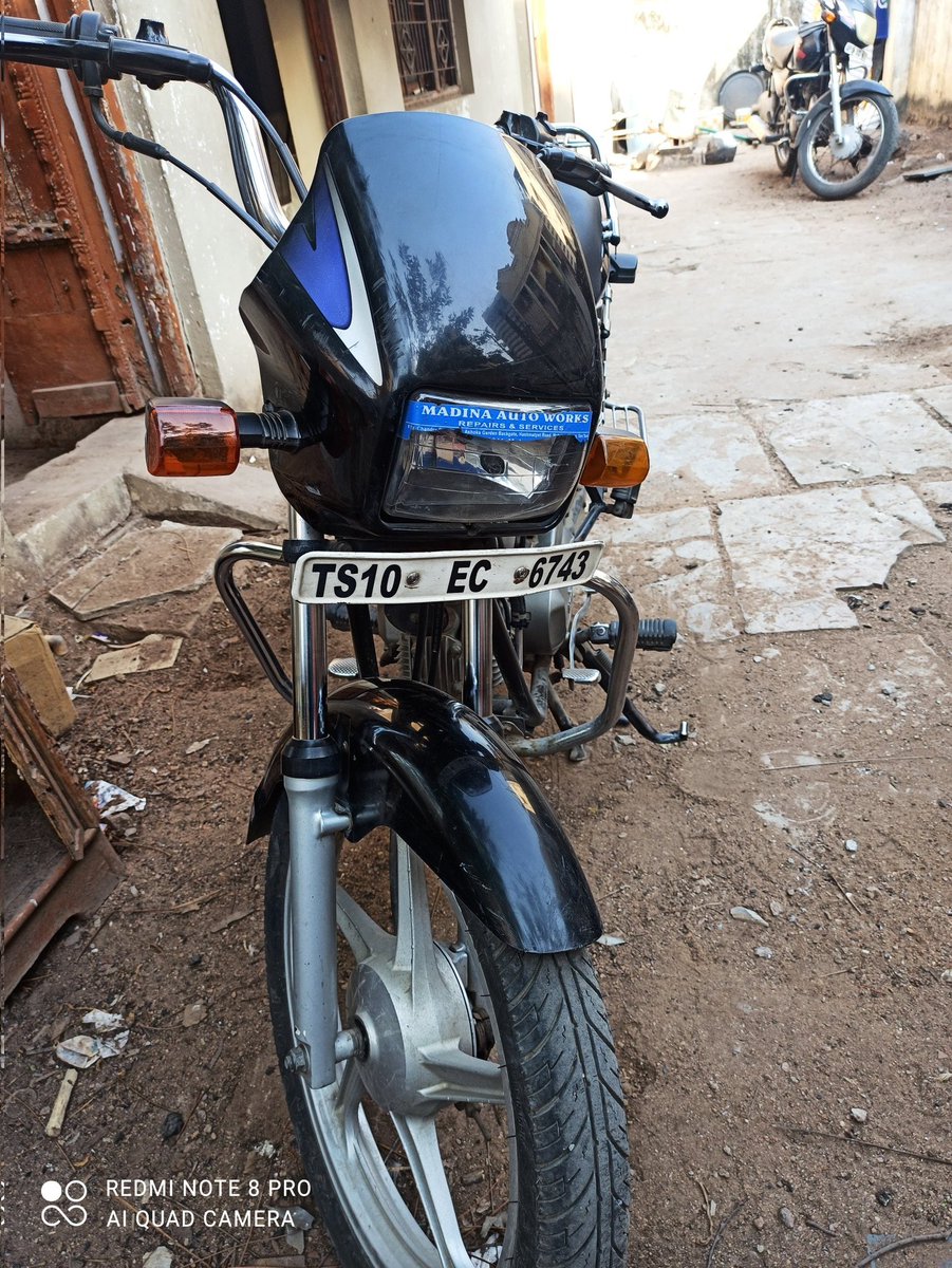 _Junaid_mohd's tweet photo. Still remember when i passed my Intermediate I was Promised by My Father for a new Bike and yes he gifted me my Favourite Hero Splendor +, what was more important was that my father changed the tyres to new MRF Nylogrip Plus, when I asked him he said me no matter which ever bikes https://t.co/ZKBPfJu3AK