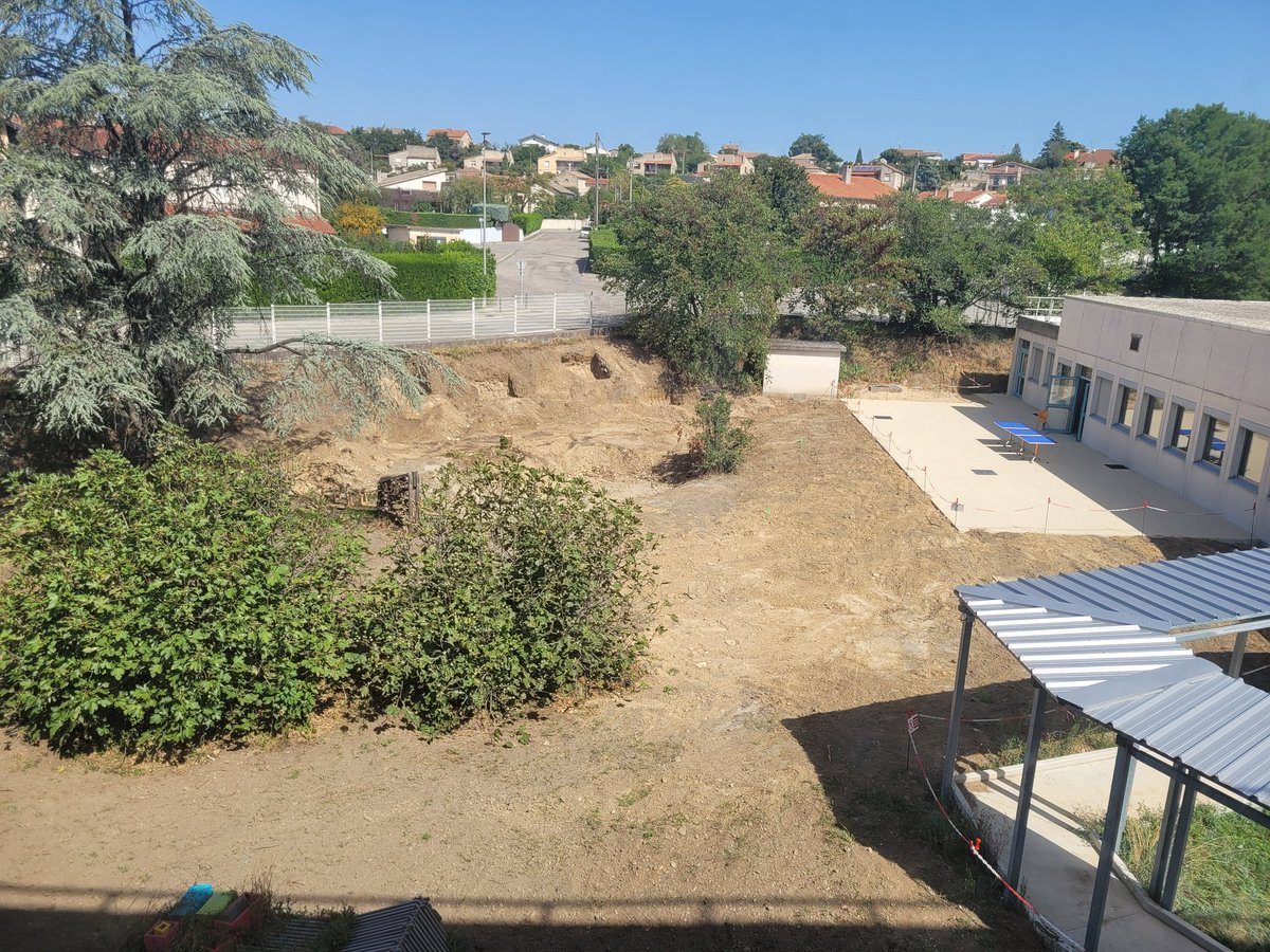 Directeur académique de l'Ain tweet media