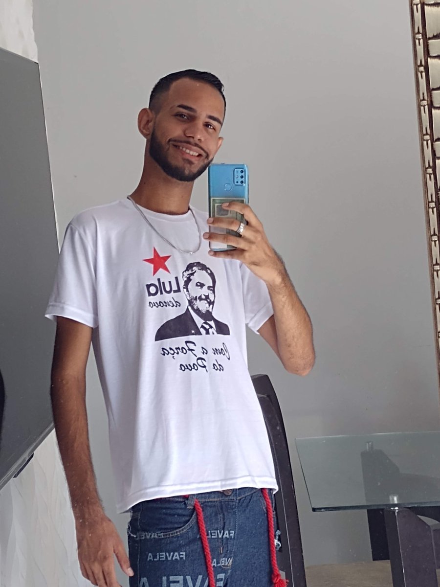 W21699975's tweet photo. Vamos pra rua sim 
Essa luta e de todos os brasileiro 🇧🇷🇧🇷🇧🇷🇧🇷 https://t.co/7ruNz6OKeV