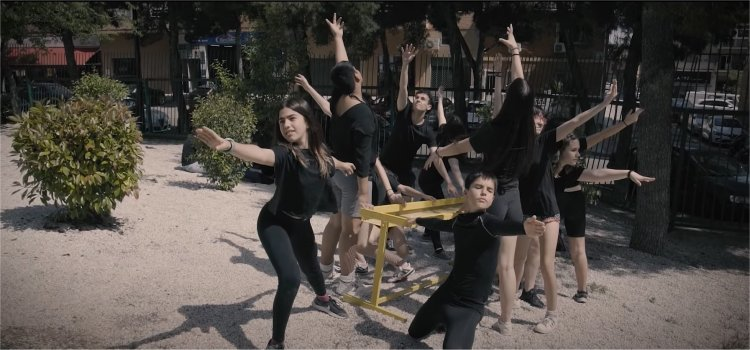 "La comunidad cuida a la comunidad". Por un curso joven, de mochila amplia.

#RedEvolución 📡🌎🌈

➡️ <a href="/IESCLARACR/">IES CLARA CAMPOAMOR RODRÍGUEZ</a> <a href="/iesmvargas/">IES Martínez Vargas</a> @IesServet @IesSanAlberto <a href="/MadeinBleCua/">MadeinBleCua</a> @IESAvempace <a href="/ies_rrcc/">IES Reyes Católicos</a> <a href="/IesCajal/">IES Ramón y Cajal Zaragoza</a> <a href="/IesLucas/">IES Lucas Mallada</a> <a href="/iesgraus/">Innovación Iesgraus (Corazones de Ribagorza)</a> <a href="/CPRamiroSolans/">CEIP Ramiro Solans</a> <a href="/BuenCeip/">CEIP Odón de Buen</a> <a href="/CandidoDomingo/">CEIP Cándido Domingo</a> @CEIPMonsalud