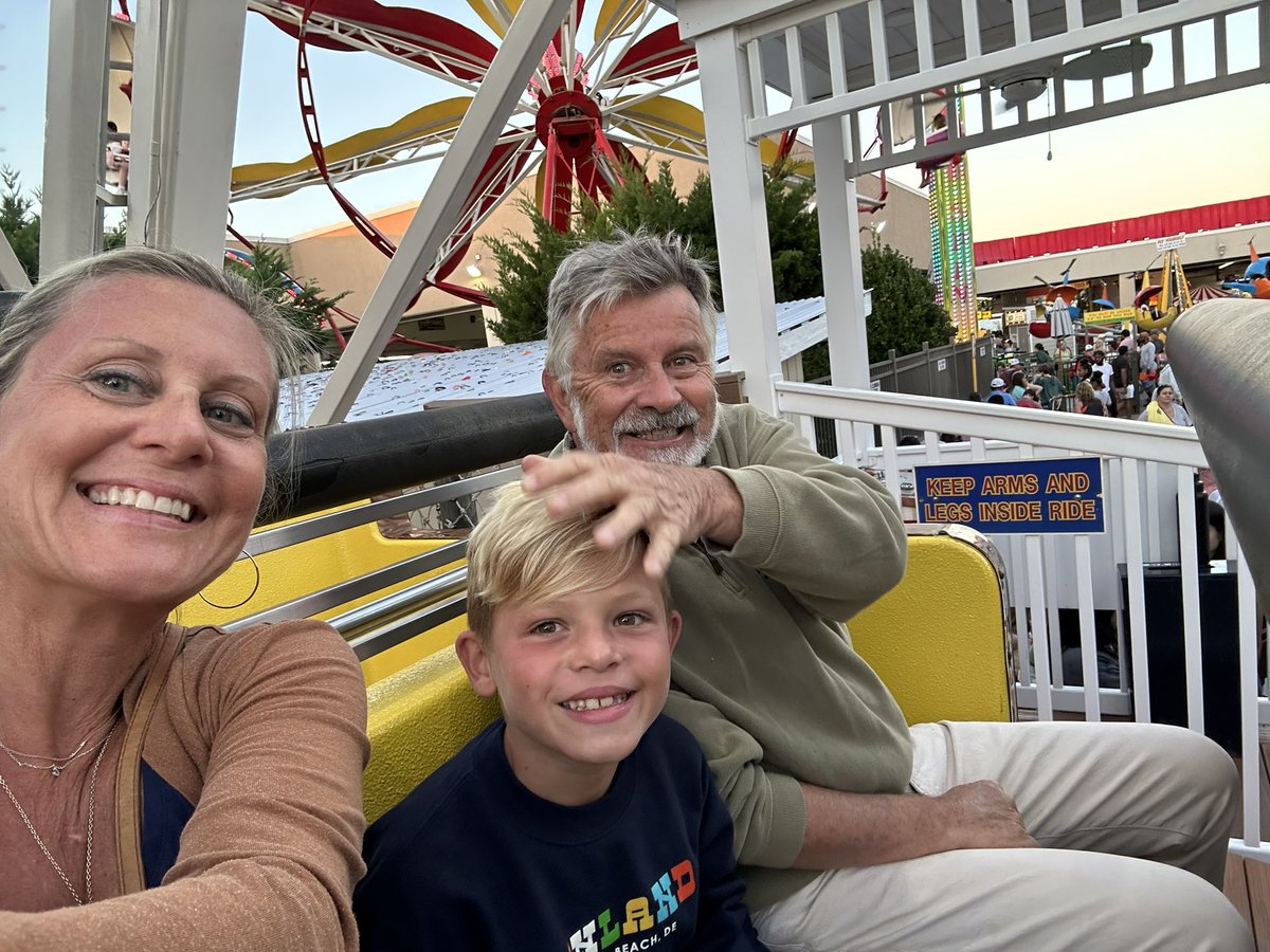 Kelly Sasher tweet media