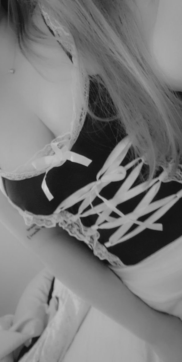 forthcouple's tweet image. #Milfmonday