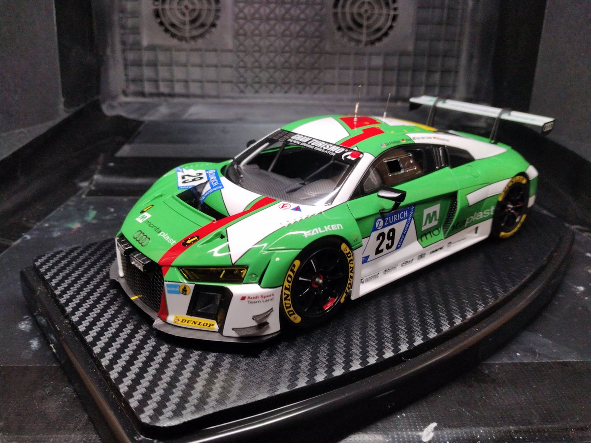 swift8072's tweet photo. #カーモデル　#PLATZ　#Audi R8
 LMS GT3

いろいろあって、やっとこさ完成しました😃 https://t.co/JLL9RzHu0q