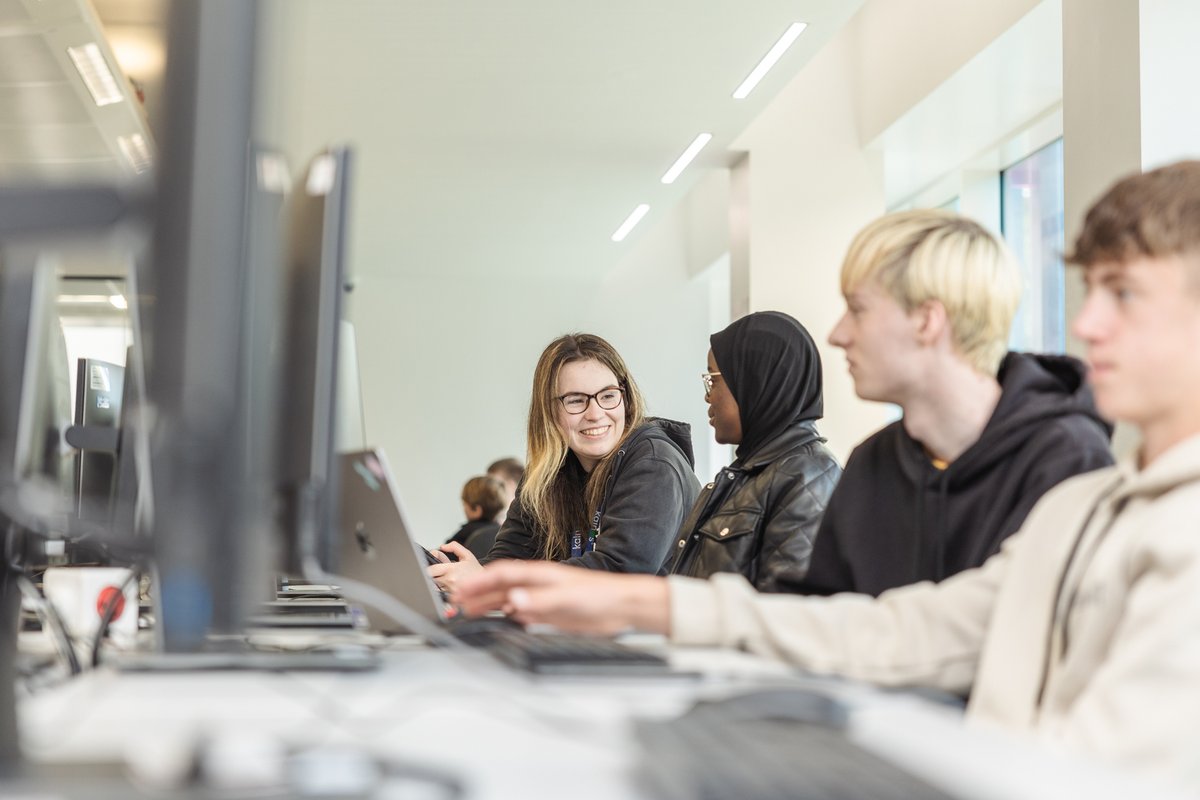 We celebrated virtually with campers in Poland and beyond, reaching a landmark milestone of 1,600 students enrolled in our CodeCamp programme since its inception.