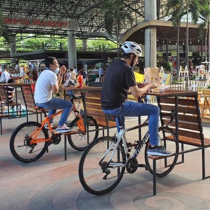 Bike-in food court 🚲🍟😀