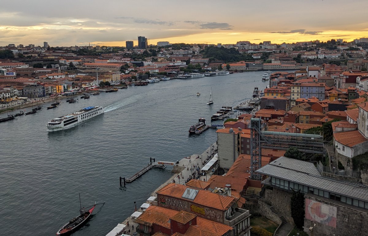 LTB_Laser's tweet photo. #EMSLIBS ’23 by @INESCTEC in #Porto has started. Great first impressions of the location and it is great to see the high number of attendees. Don’t miss our colleague V.Merk talking about #Raman and #LIBS for #analysis of #Lithium #batteries.
#laser #spectroscopy #Portugal https://t.co/SD3YwcdKnj